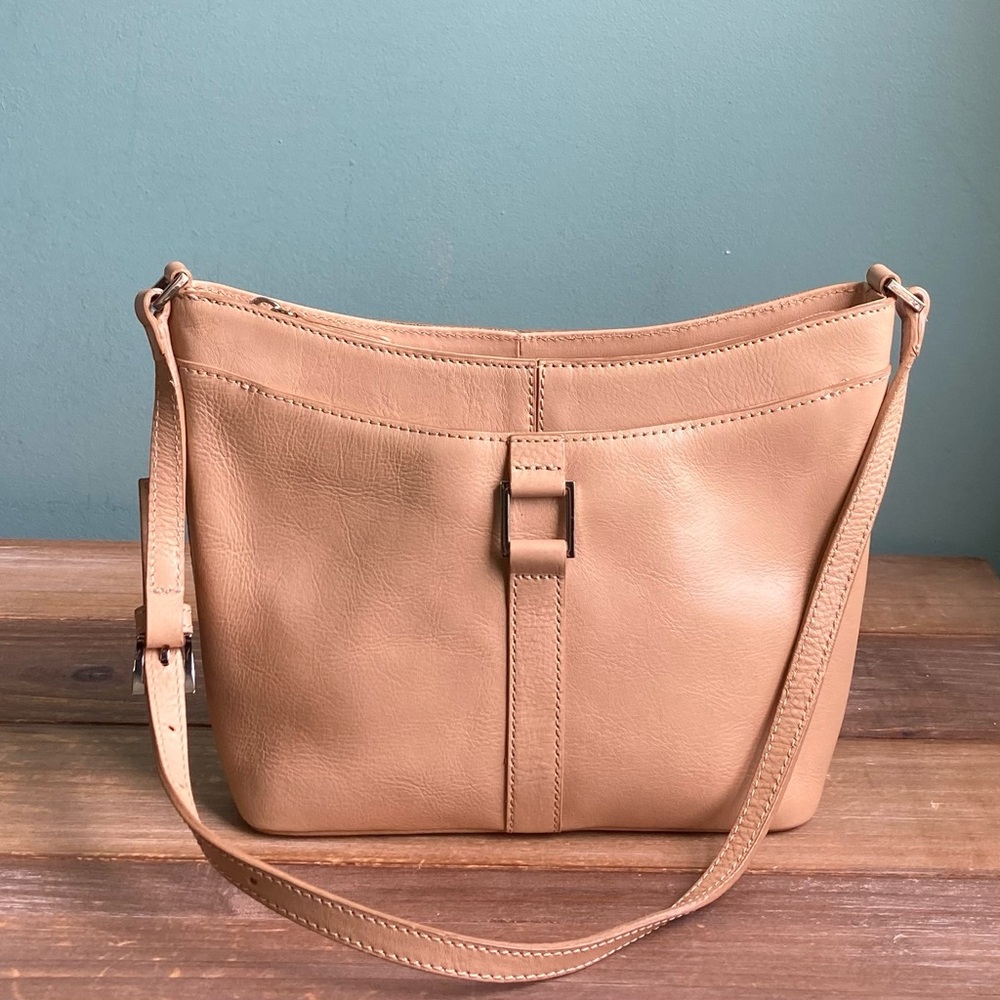 Vintage Etienne Aigner Tan Leather Bag - Picture 8 of 8